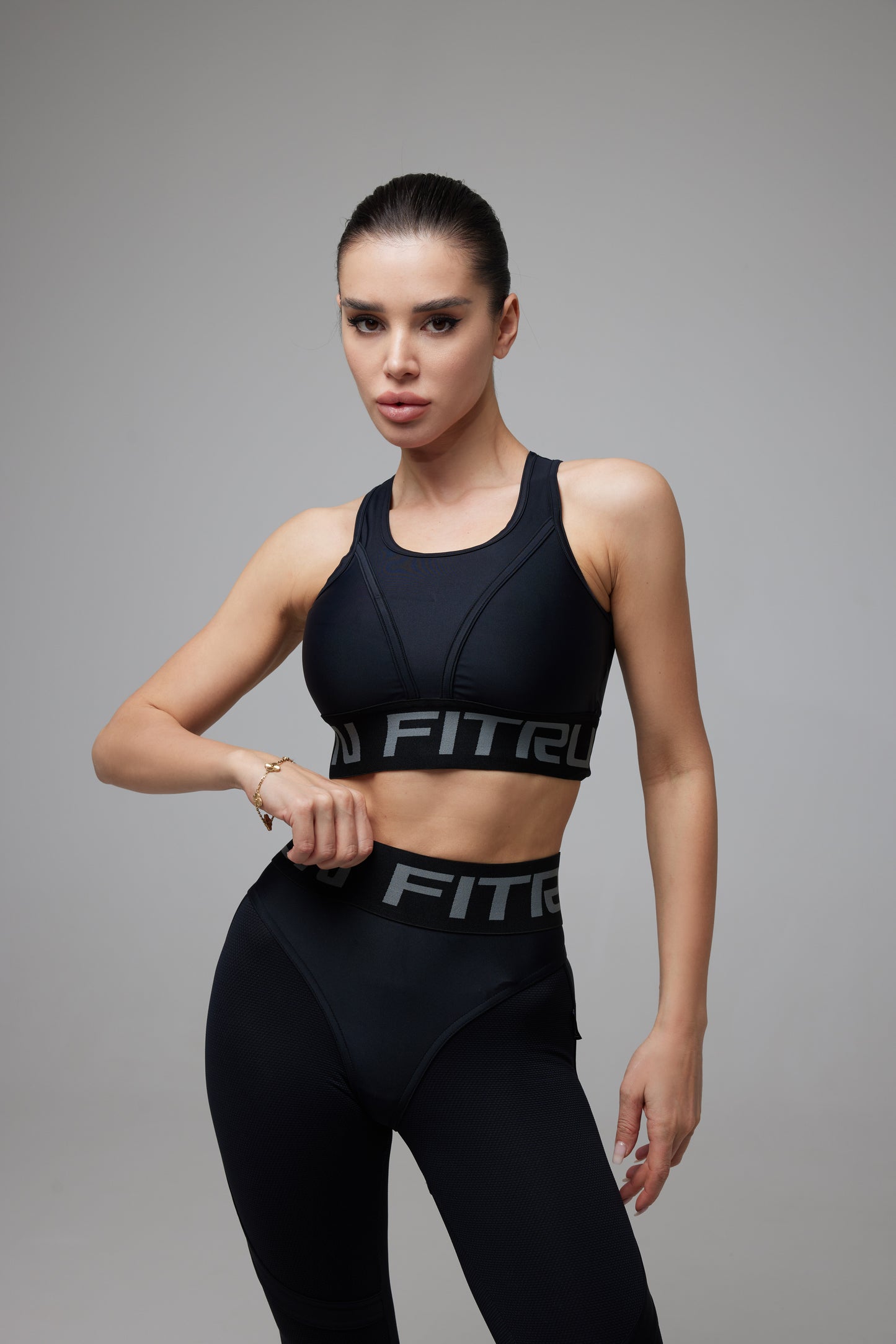 Sportinis topas „Total Black Power“